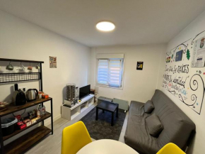 GijonHouse ideal 1,2 personas Breakfast incl Vut 4943
